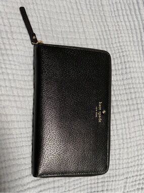 kate spade black zip-around leather wallet